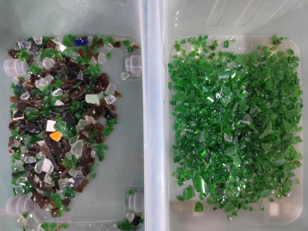 Le bottiglie di vetro rotte del selezionatore di colore del CCD del nastro trasportatore di Doppio strato colorano il selezionatore di vetro di colore del separatore del selezionatore che ordina il Mach