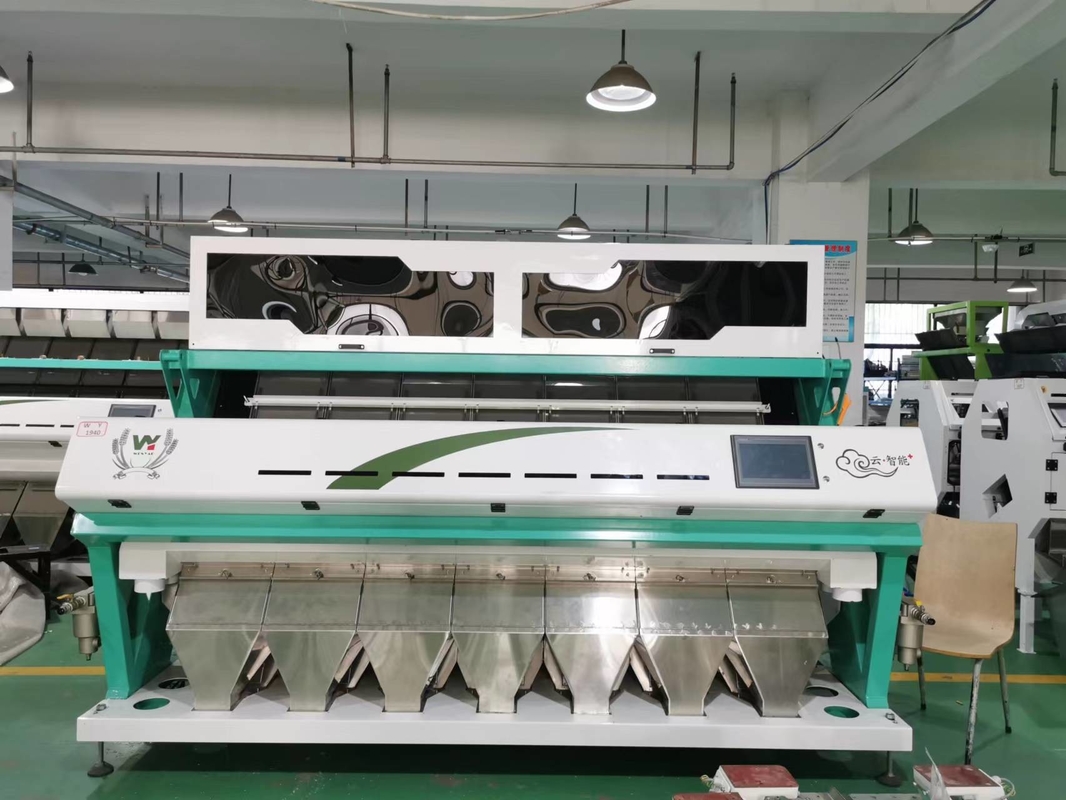 Nuova tecnologia AI Macchina di selezione del colore del mais Cashew Cardamom Color Sorting Machine