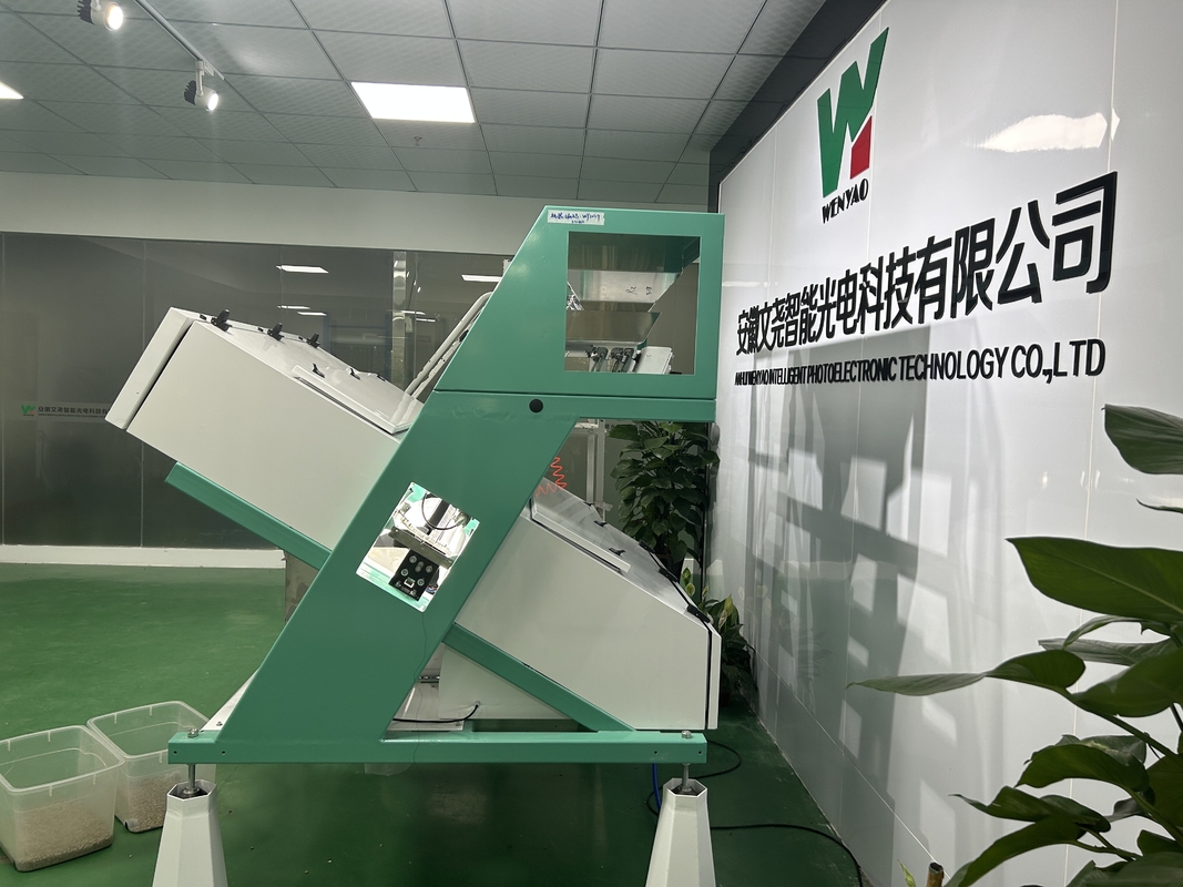 FPGA Chip CCD Peanut Color Sorting Machine Noce Pecan Kernel Color Sorting Machine