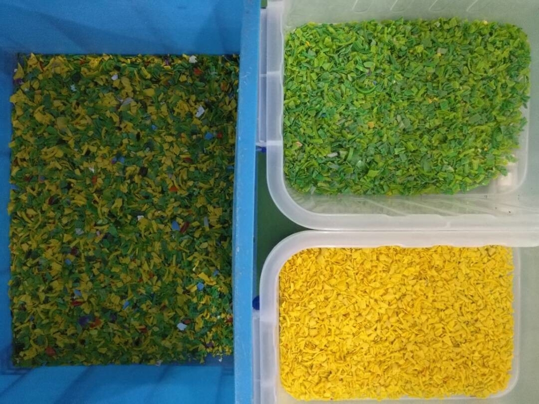 3 Produttore di cassonette Vendita diretta CCD Camera PET PVC PP Plastic Color Sorting Machine