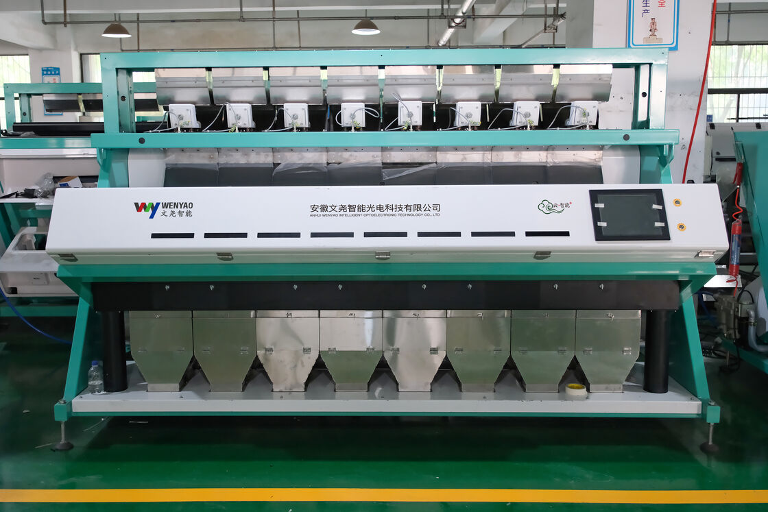 Wenyao 2026 AI Intelligent Hazelnuts Nut Color Sorting Machine con precisione di classificazione del 99,95% e schermo touch Flexem da 12 pollici