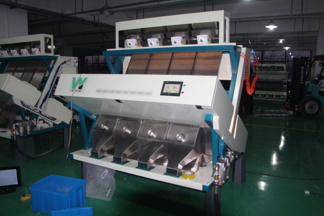 Selezionatore di colore del fiocco di Plasitc di 4 scivoli con il vaglio di colore di plastica efficiente dell'espulsore