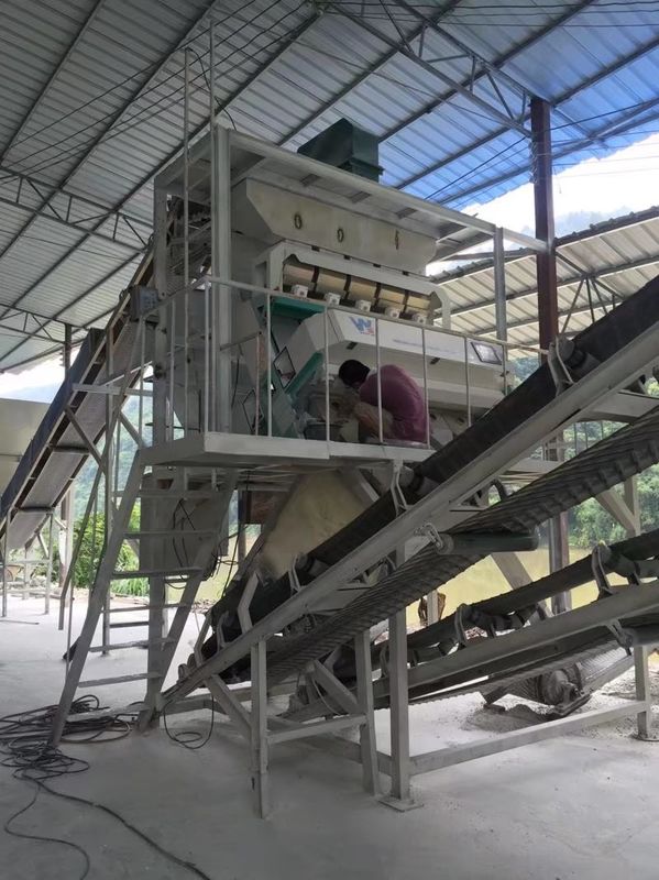 Macchina multiuso del selezionatore di colore di 5 scivoli per colore di Bean Plastic Nut Grain Mineral del riso che ordina con i pezzi di ricambio