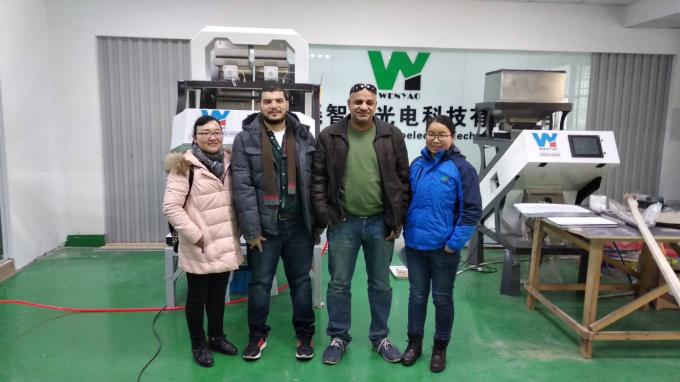 Intelligent Prunes Blueberry Cabbage Kiwicha Frittata Cipolla Verdura Frutta Color Sorting Machine per la lavorazione agricola 16